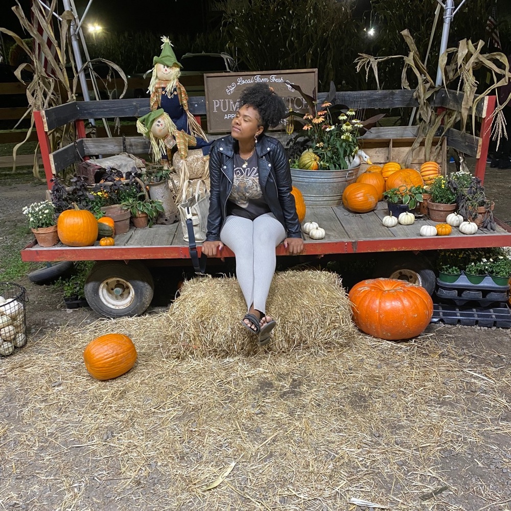 Meet your Posher, Janae'